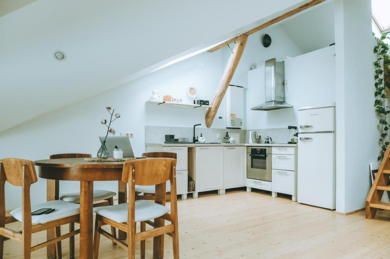 White Loft In The Riga City Center Esterno foto